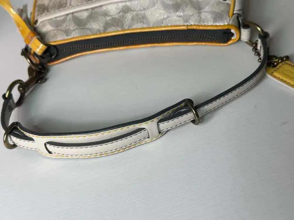 Vintage Coach shoulder bag